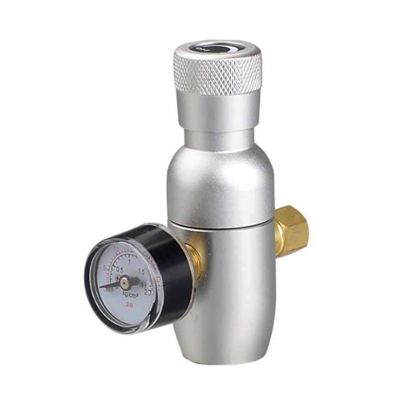 TR-69 Lightweight Aluminum Beer And Beverage CO2 Regulator